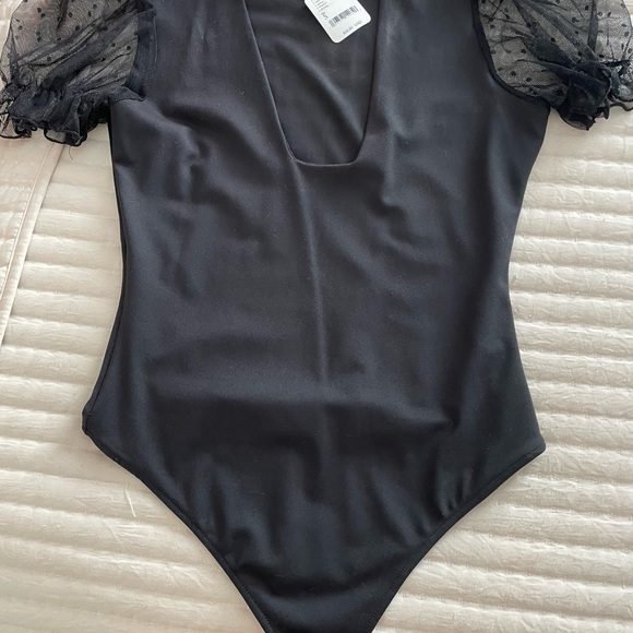 Free People bodysuit with lace puffy sleeves - Picture 3 of 3